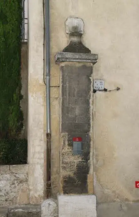 porte aiguiere